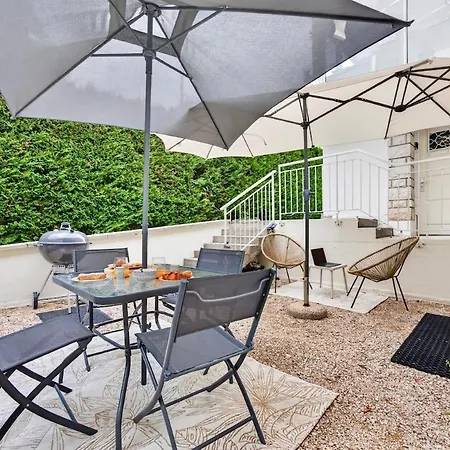 شقة 314 Quiet, Terrace & Close To Geneva