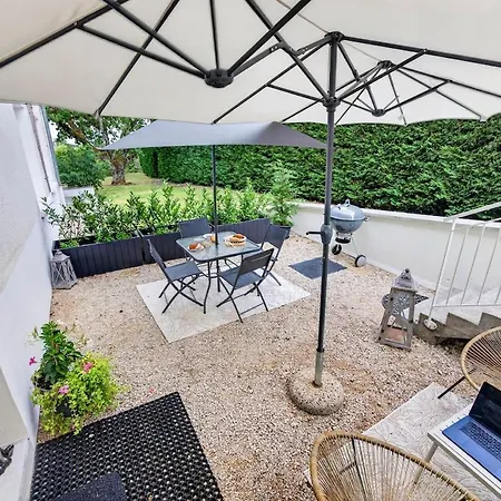 Apartamento 314 Quiet, Terrace & Close To Geneva Divonne-les-Bains