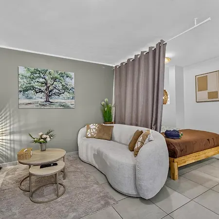 314 Quiet, Terrace & Close To Geneva شقة